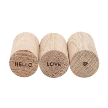 Drevené háčiky Oak Wood Hello Love - set 3 ks