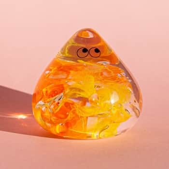 Sklenená figúrka Crystal Blob Orange Drop